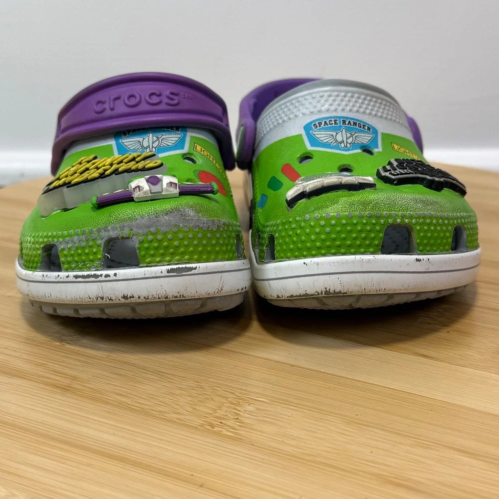 Crocs Buzz Lightyear Clogs Kids Size C10 Green Purple Toy Story Shoes Theme Park